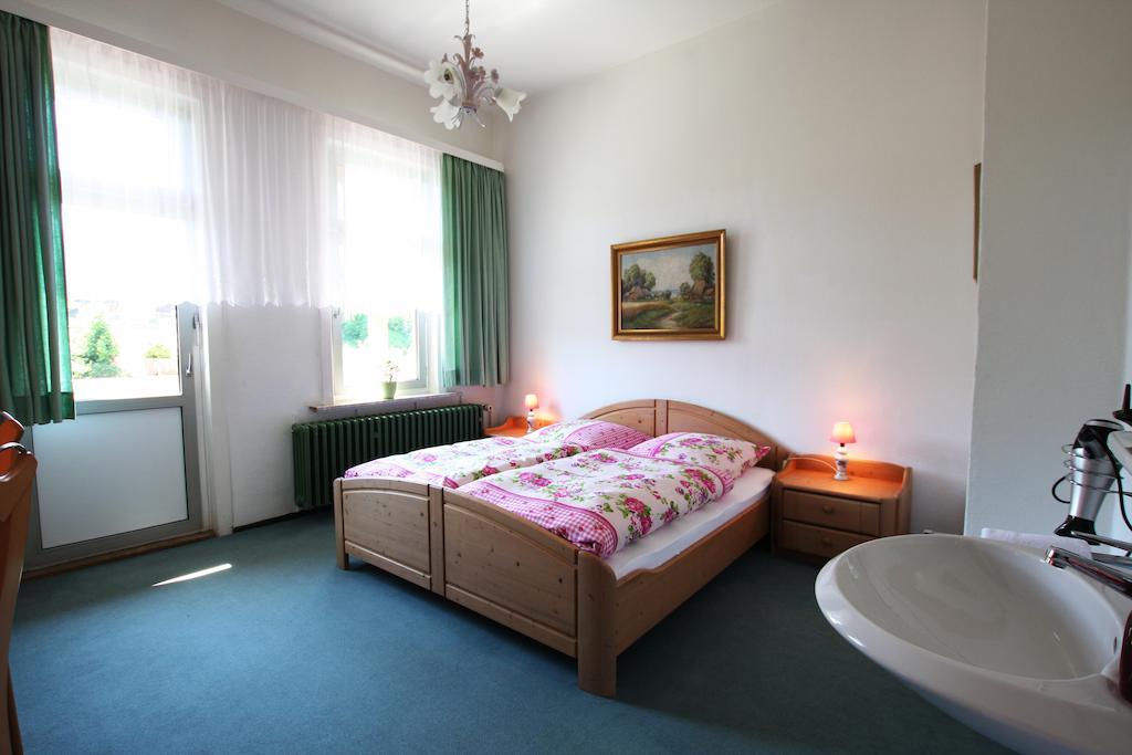 Standard Doppelzimmer mit Gemeinschaftsbad